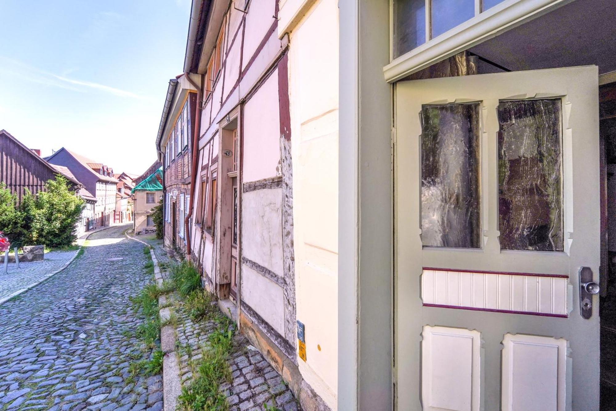 "Kleinstes Haus Von Blankenburg" Urlaub In Einem Einzigartigen Baudenkmal Vila Blankenburg  Exterior foto